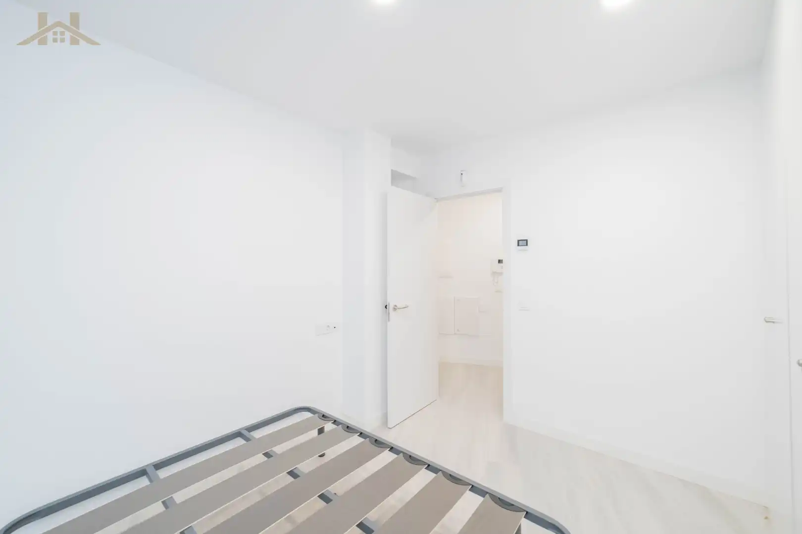 Bedroom of Attic for sale in Pozuelo de Alarcón  with Air Conditioner, Heating and Terrace