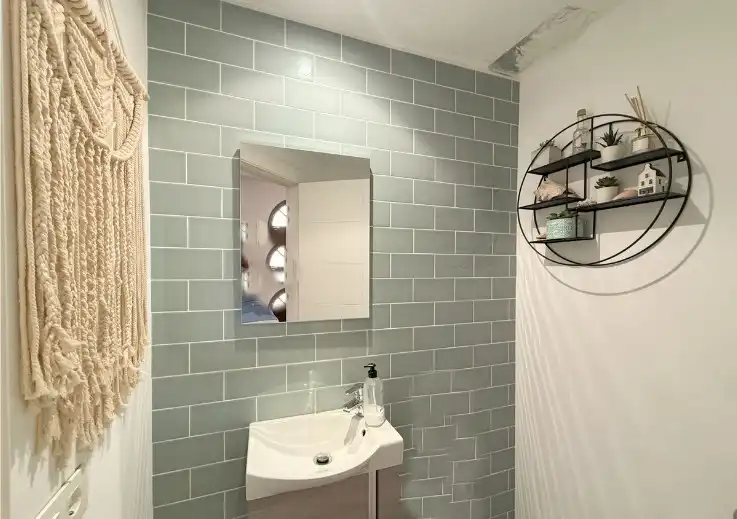 Baño de Casa adosada en venta en Estepona con Aire acondicionado, Calefacción y Jardín privado