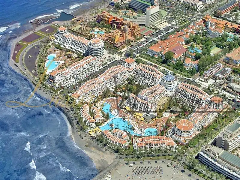 Apartamento con piscina en venta en Las Americas, imagen 20