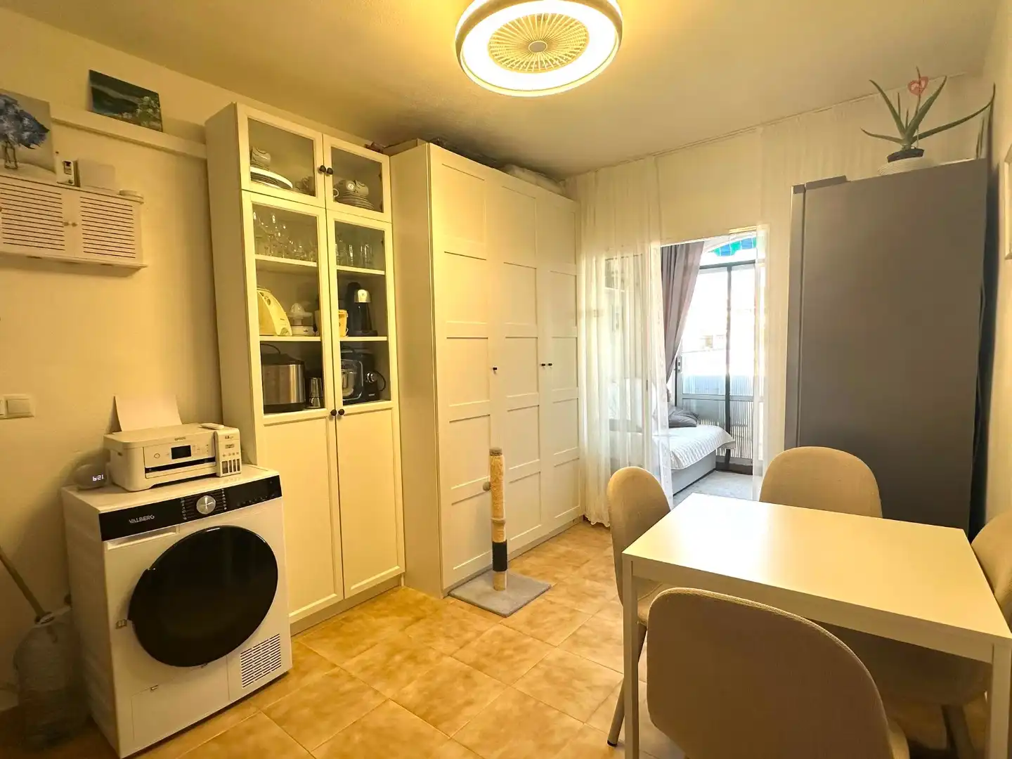 Schlafzimmer von Dachboden zum Verkauf in Torrevieja mit Klimaanlage und Terrasse