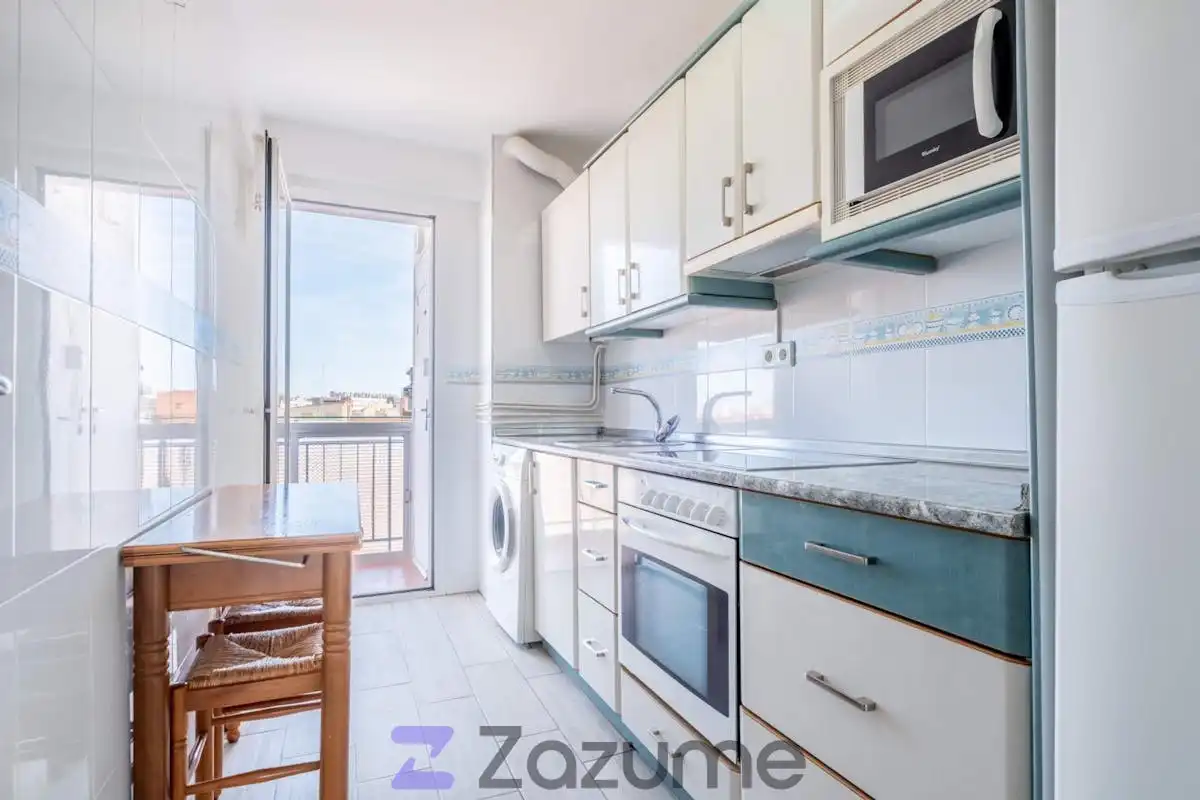Küche von Wohnung zur Miete in Zaragoza mit Klimaanlage, Heizung und Parkett