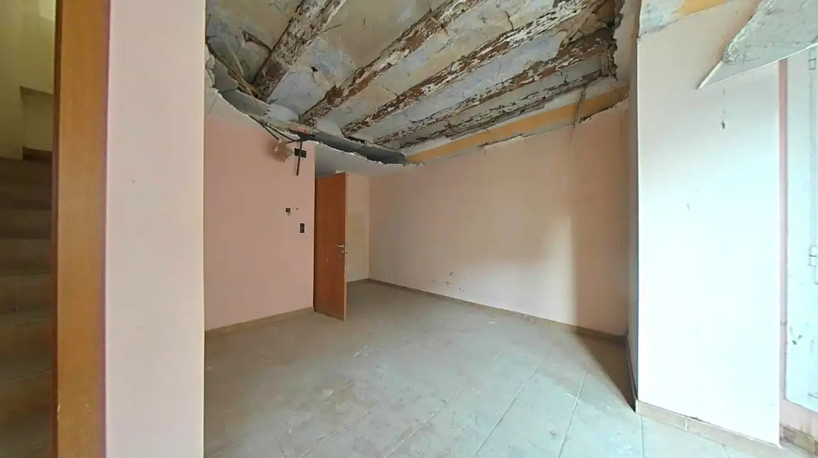 House with terrace for sale in Carrer Sitjar, imagen 9