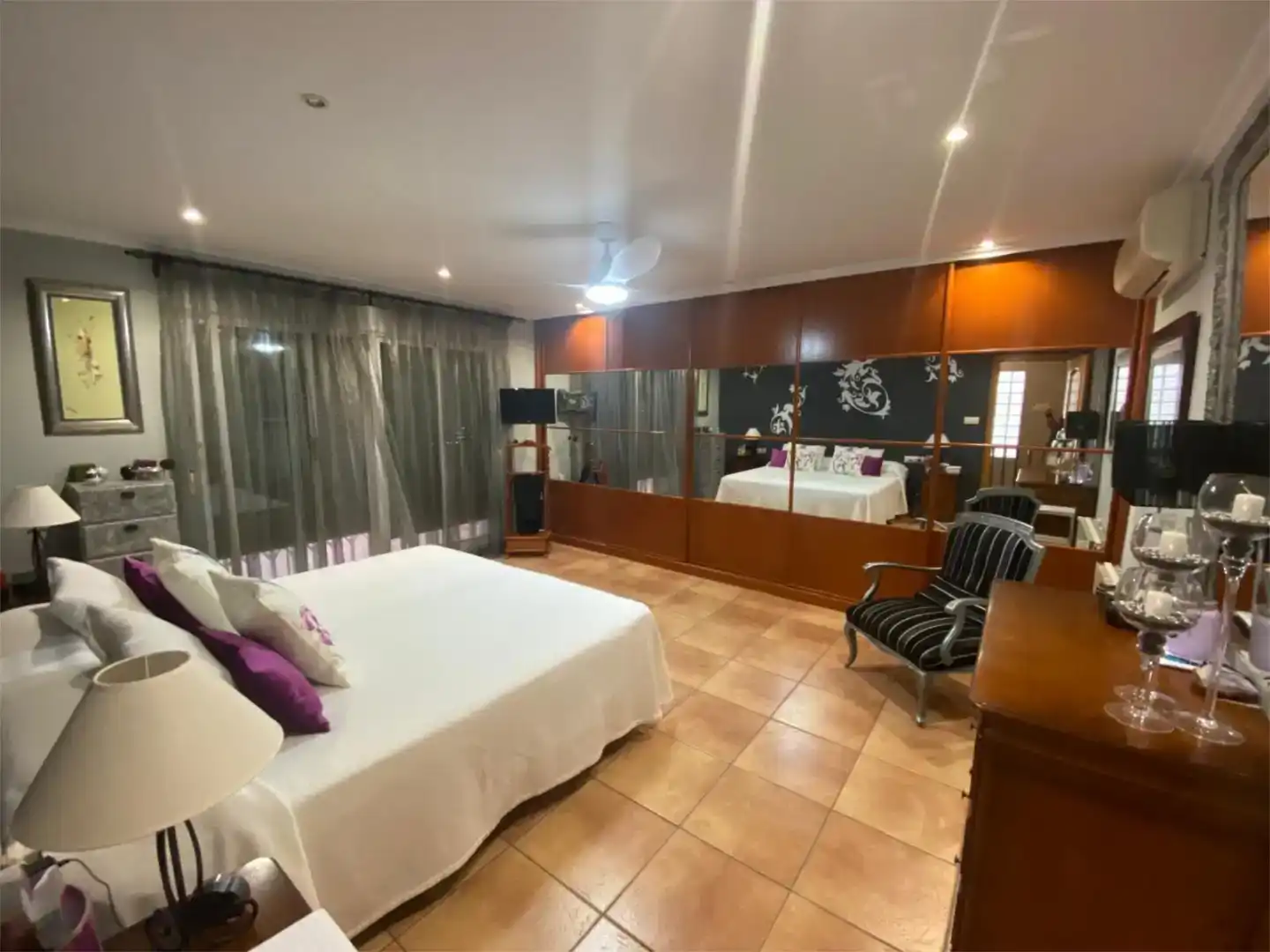 Habitación de Casa o chalet en venta en Torrent con Aire acondicionado, Piscina y Balcón