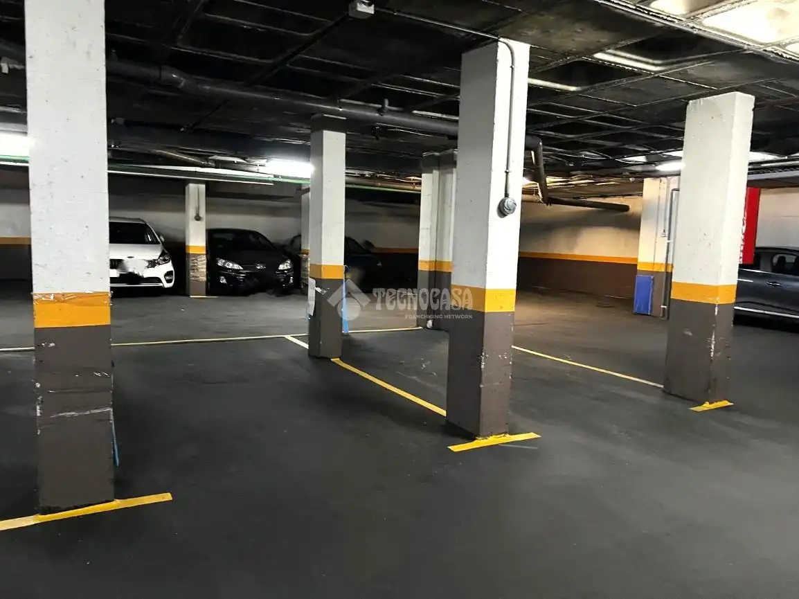 Parking of Flat for sale in Móstoles  with Heating and Parquet flooring