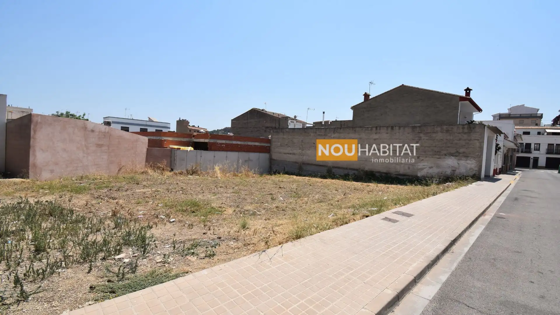 Terreny residencial en venda a Carrer Mestre Serrano 13, imagen 2