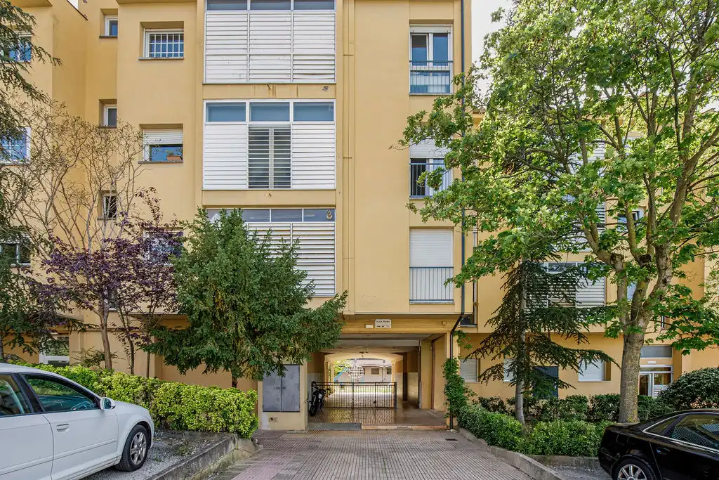 Piso en venta en C/ Francesc Mateu, Montjuïc