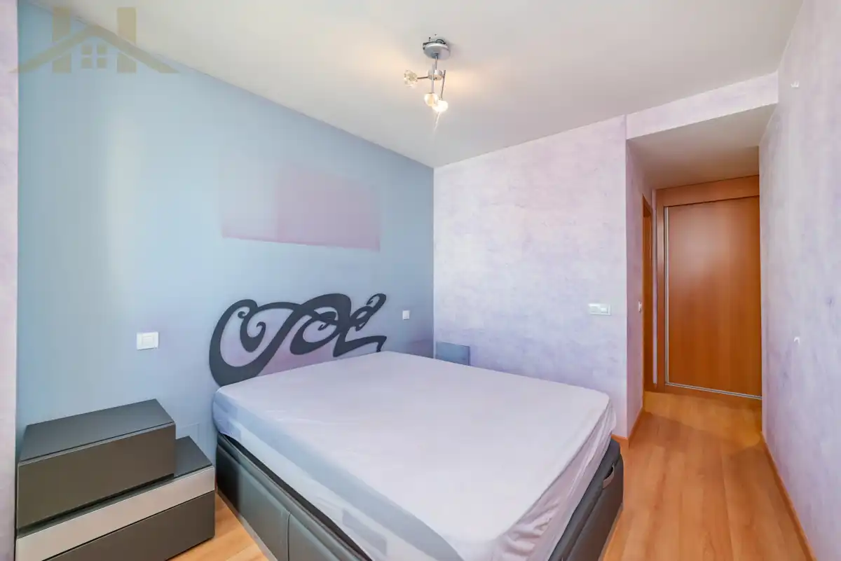 Flat for sale in Calle del Planeta Venus, Parla Este