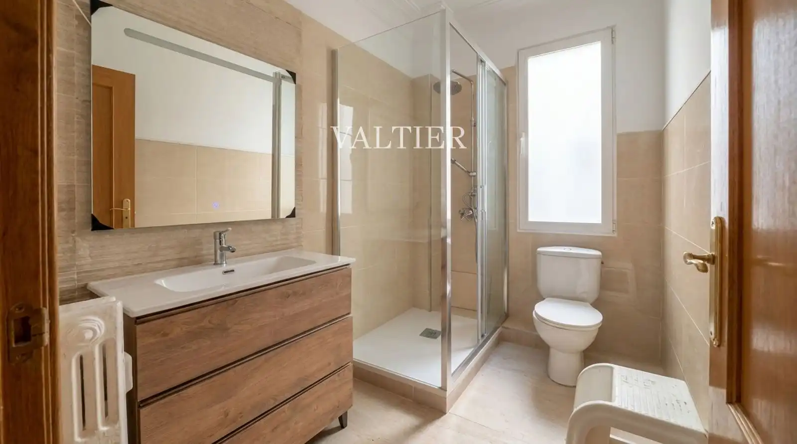 Bathroom of Flat for rent in Chamberí