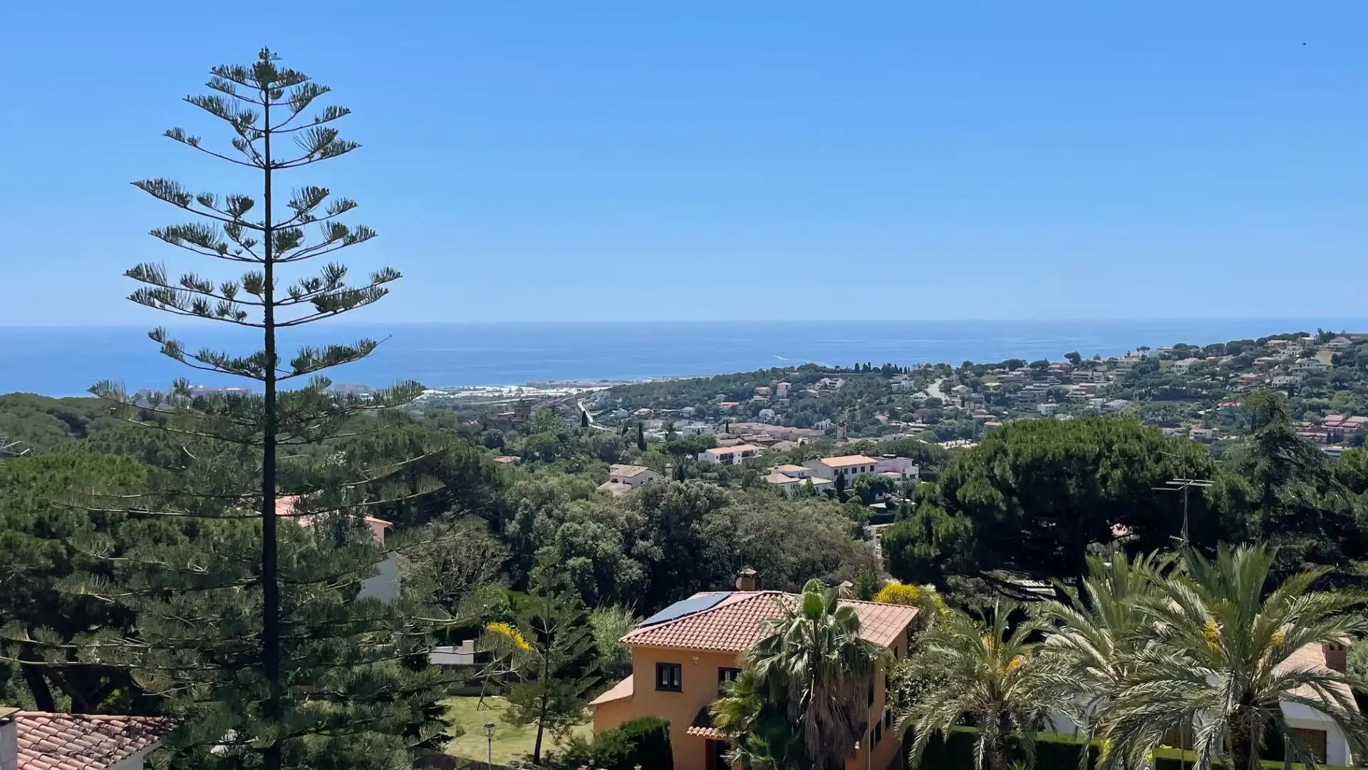 Vista exterior de Casa o chalet en venta en Cabrils con Jardín privado, Terraza y Trastero