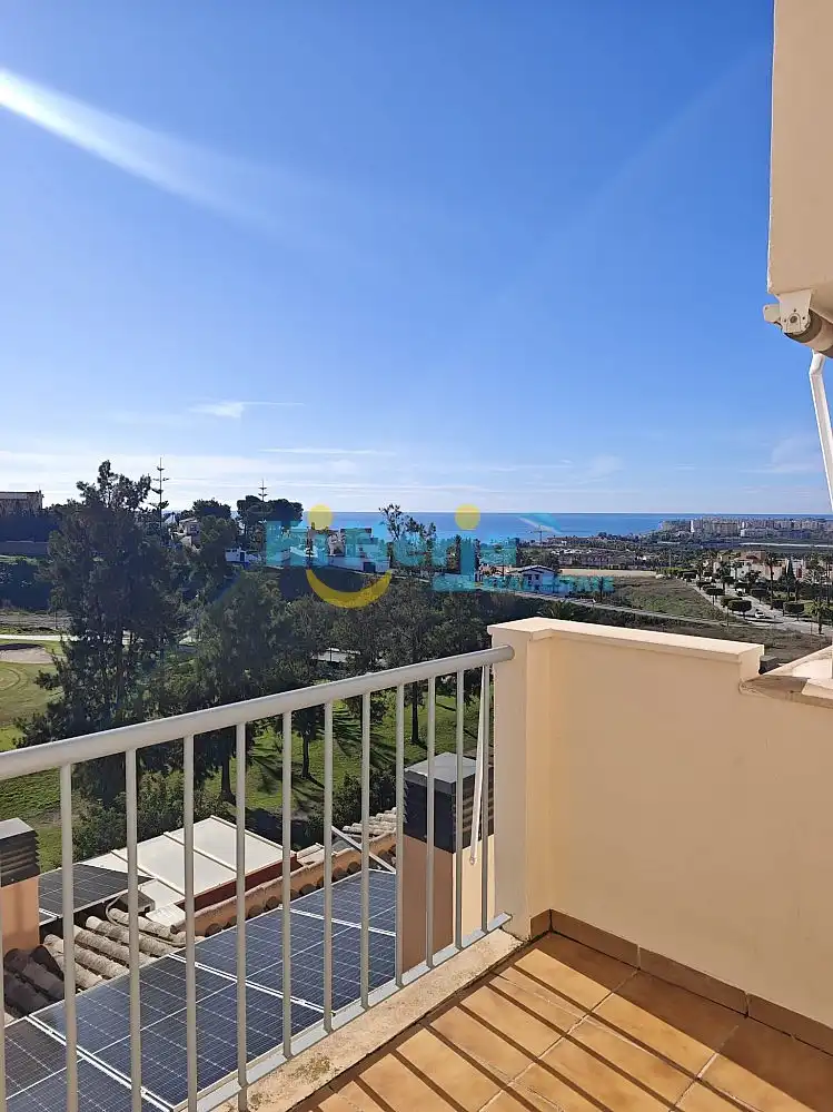 Apartamento con piscina en venta en Caleta de Vélez, imagen 2