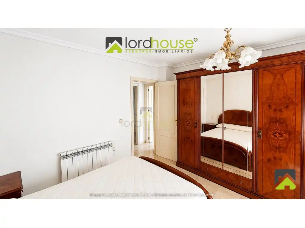 Piso con ascensor en venta en Calle Jose Mouliaa 55, imagen 21