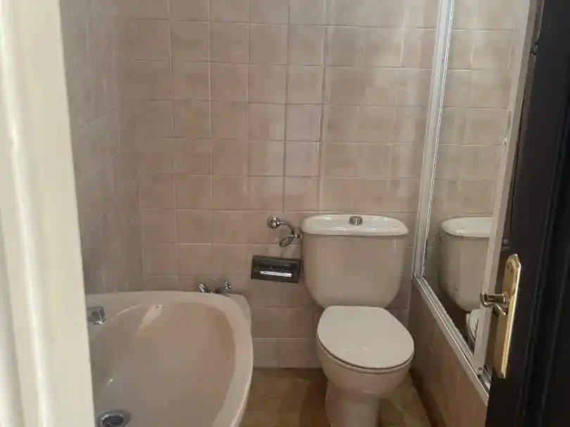 Baño de Casa adosada en venta en Ames con Jardín privado, Parquet y Trastero
