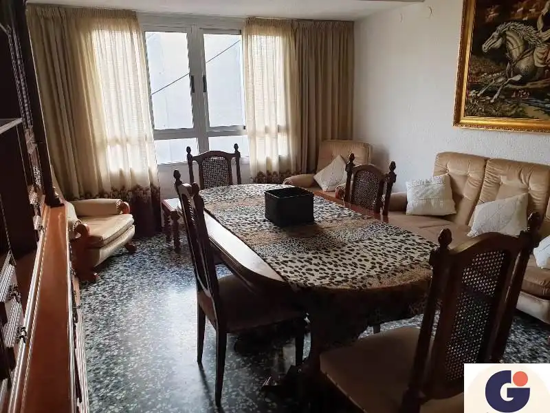 Flat with lift for sale in Cariñena - Carinyena