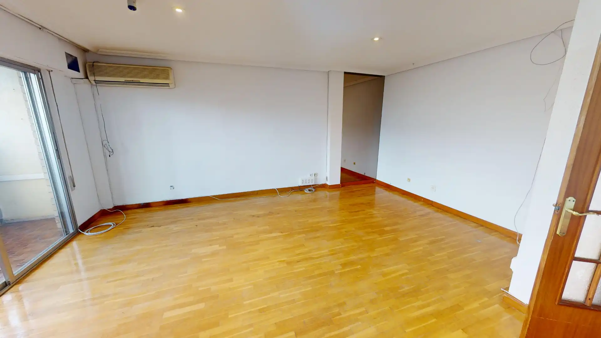 Pis en venda en Alicante / Alacant amb Aire condicionat, Parquet i Forn