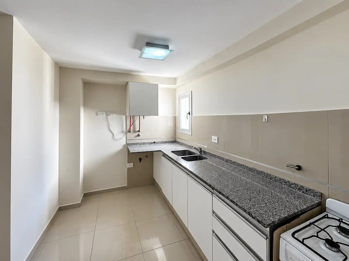 Piso con terraza en venta en Santa Susanna, imagen 3