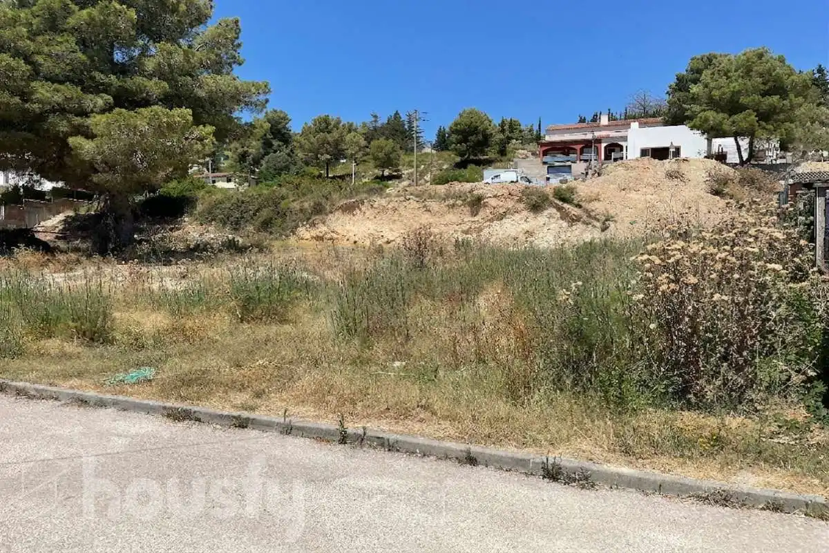 Terrenys i solars en venda a Carrer de Jaén .