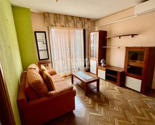 Living room of Flat for sale in  Madrid Capital  with Air Conditioner, Heating and Terrace