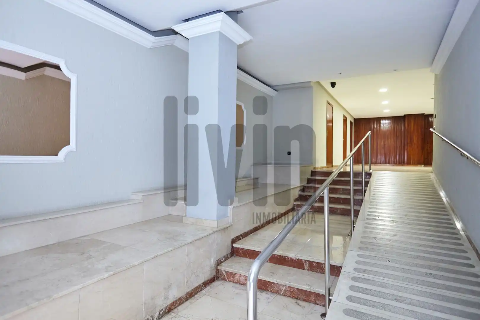 Piso en venta en Jaén con Aire acondicionado, Calefacción y Terraza