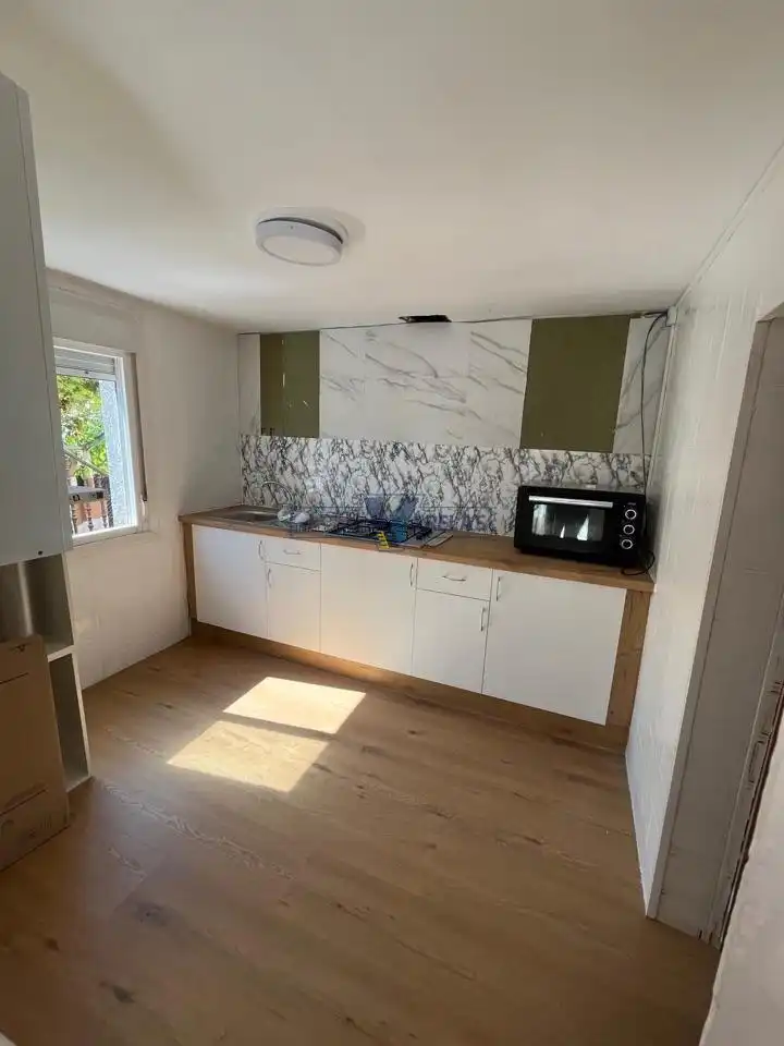 Houses for rent in Coles