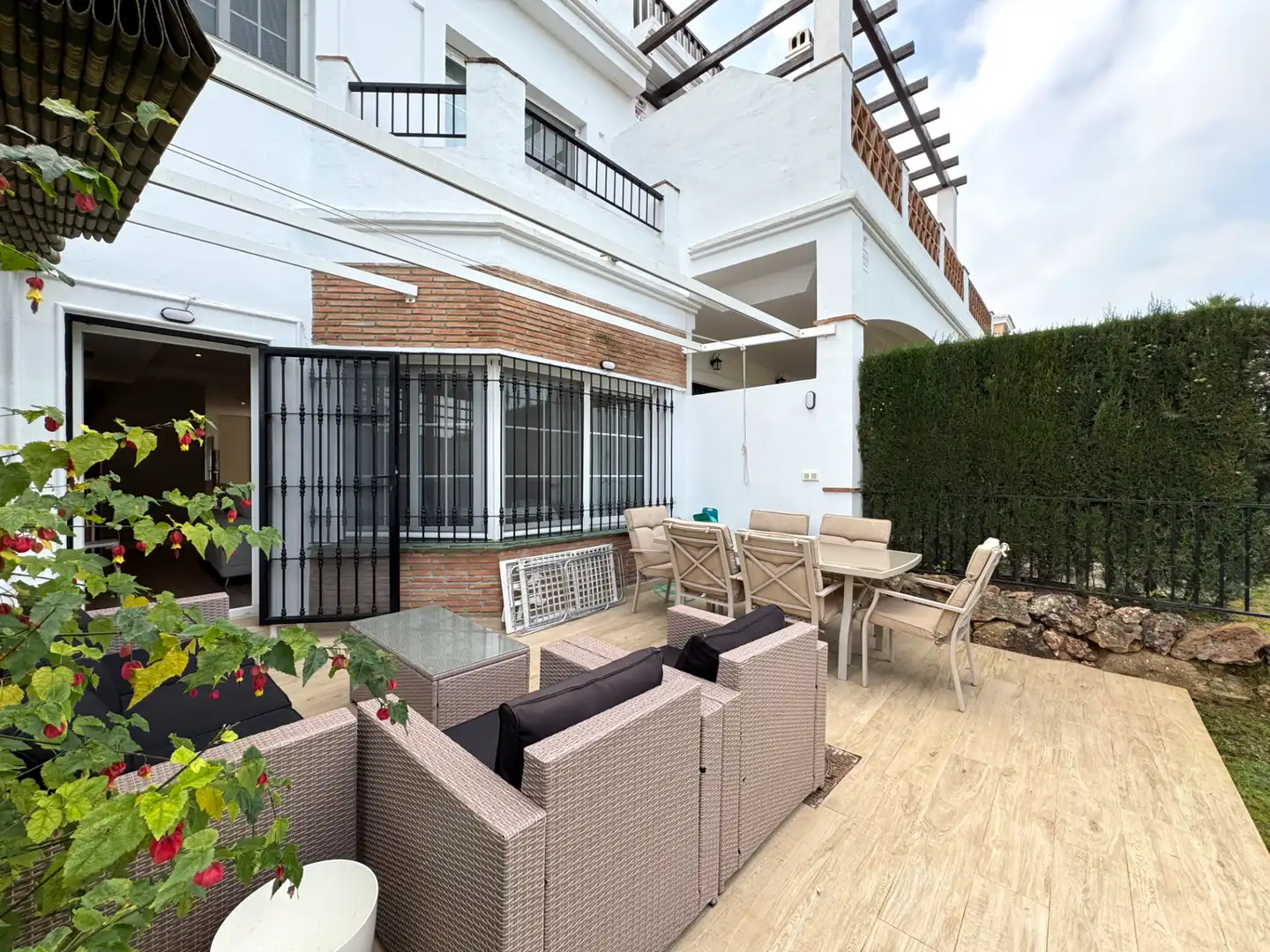 Terrassa de Casa adosada en venda en Alhaurín de la Torre amb Aire condicionat, Calefacció i Jardí privat