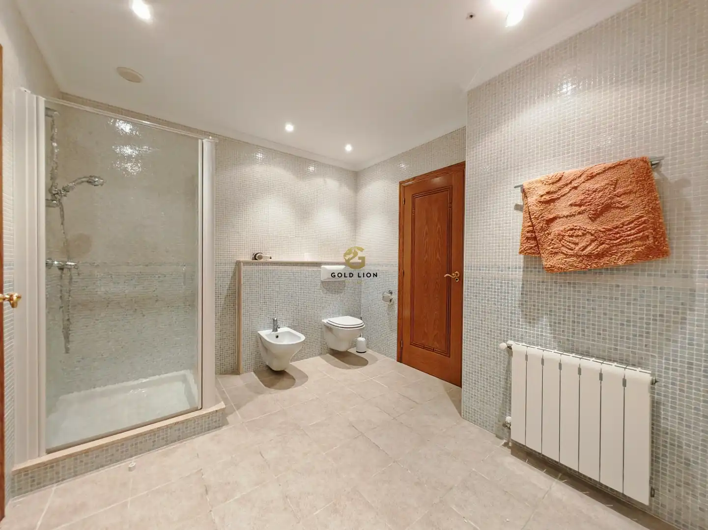 Bathroom of Houses for sale in Dénia  with Air Conditioner, Heating and Private garden
