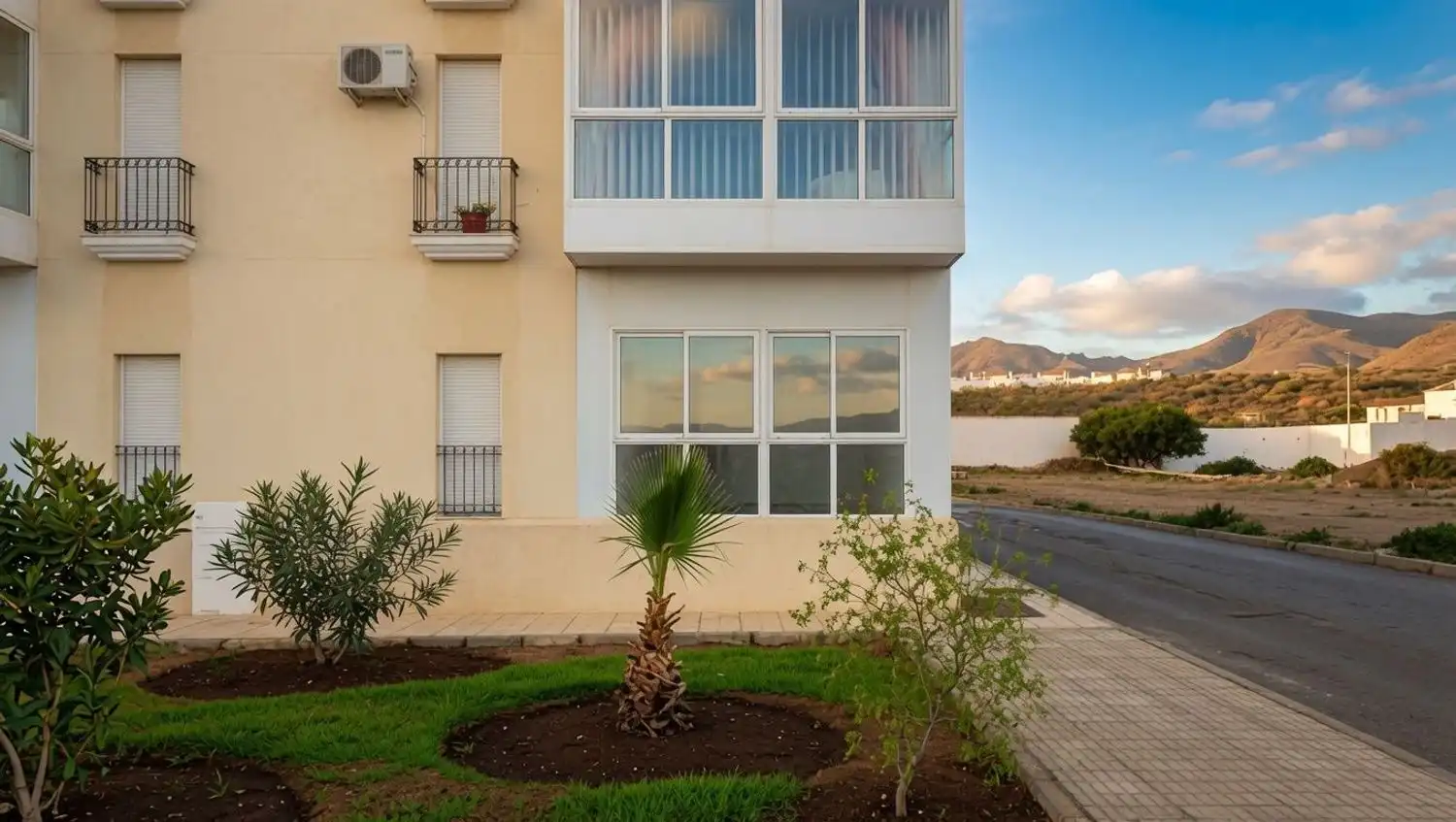 Vista exterior de Piso en venta en Turre con Aire acondicionado, Terraza y Amueblado