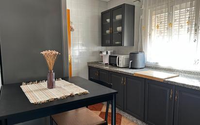 Kitchen of Flat for sale in Vélez-Málaga  with Air Conditioner and Furnished