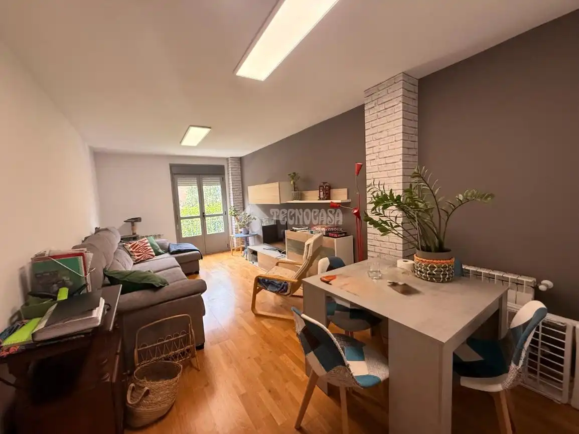 Piso con ascensor en venta en Alovera, imagen 3