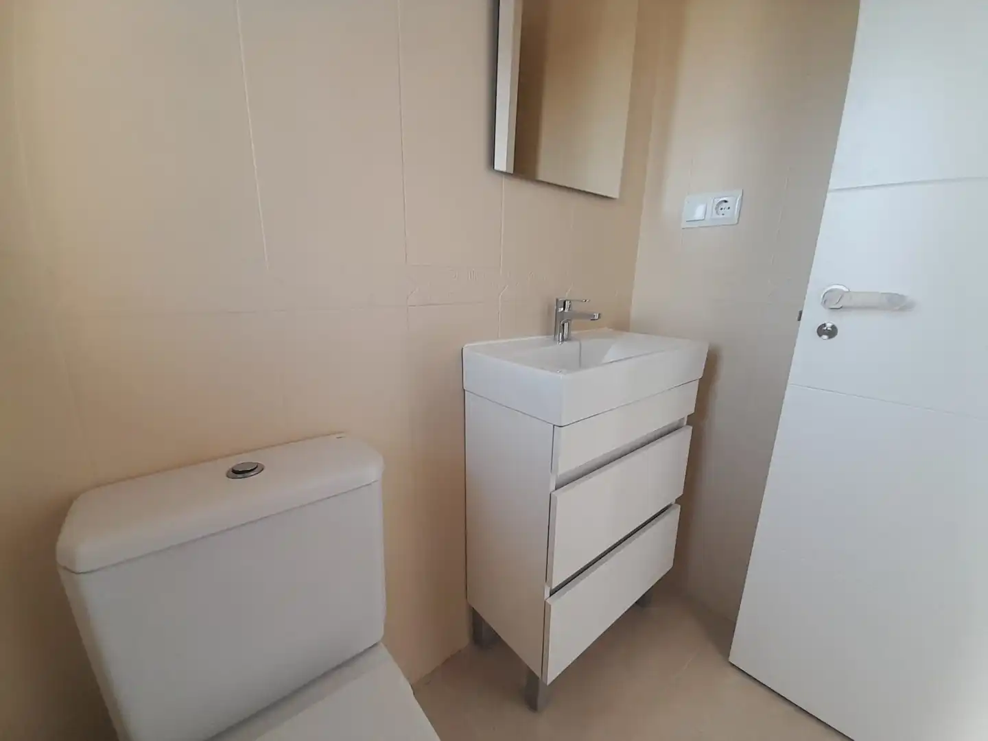 Bany de Casa o xalet en venda en Puertollano amb Calefacció, Terrassa i Traster