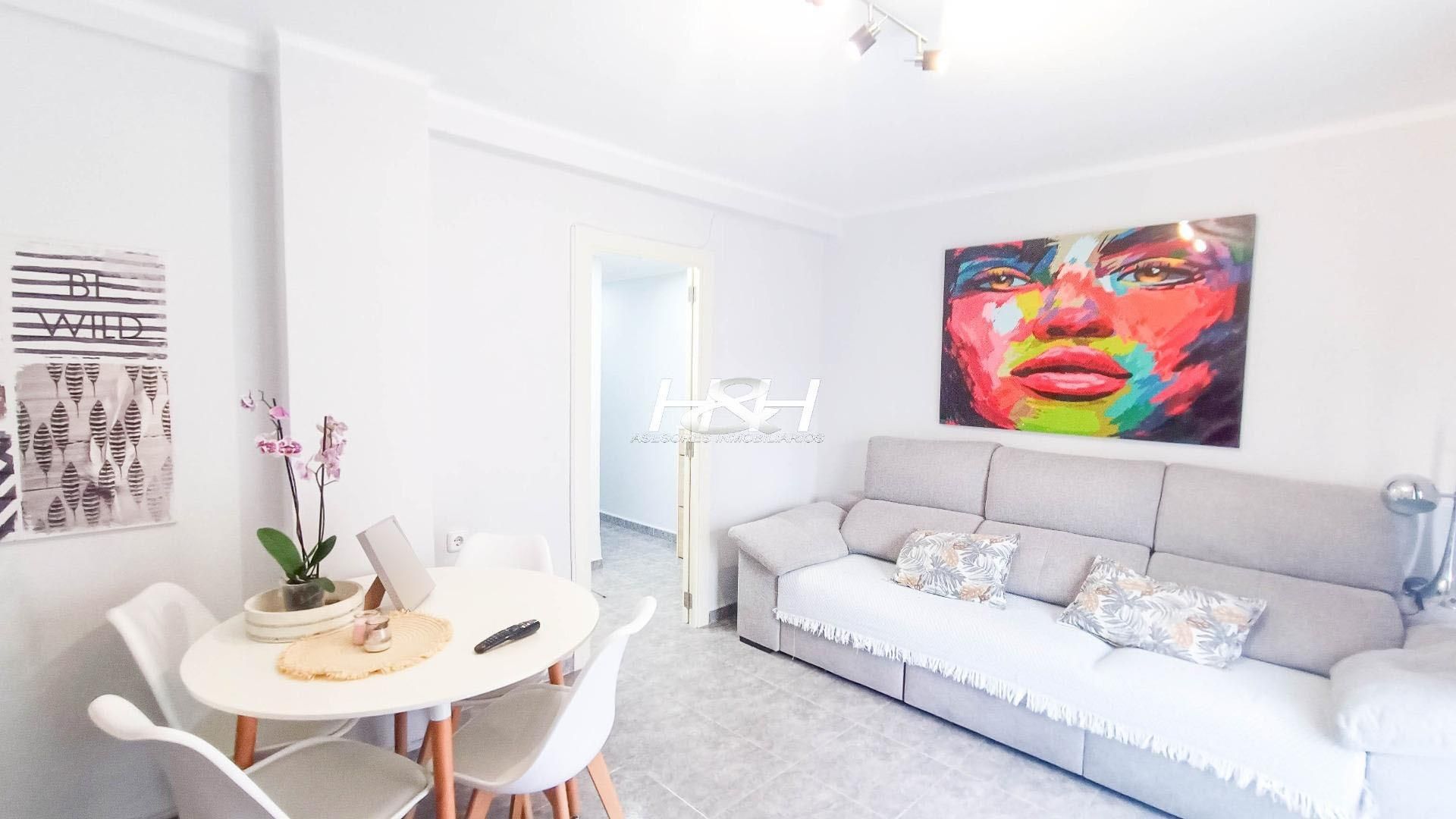 Living room of Flat for sale in Burjassot  with Air Conditioner, Terrace and Storage room