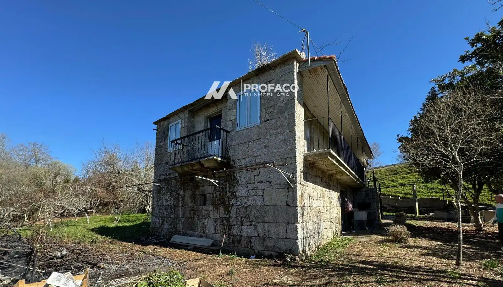 Vista exterior de Casa o chalet en venta en O Irixo con Terraza y Amueblado