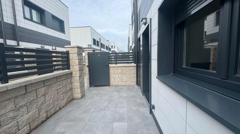 Foto 3 de Casa adosada en venda a Calle Padre Ignacio Ellacuría, 26, Carlos V, Cantabria