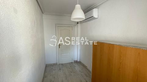 Foto 4 de Pis en venda a Calle Eduardo Morales, Vista Alegre, Madrid