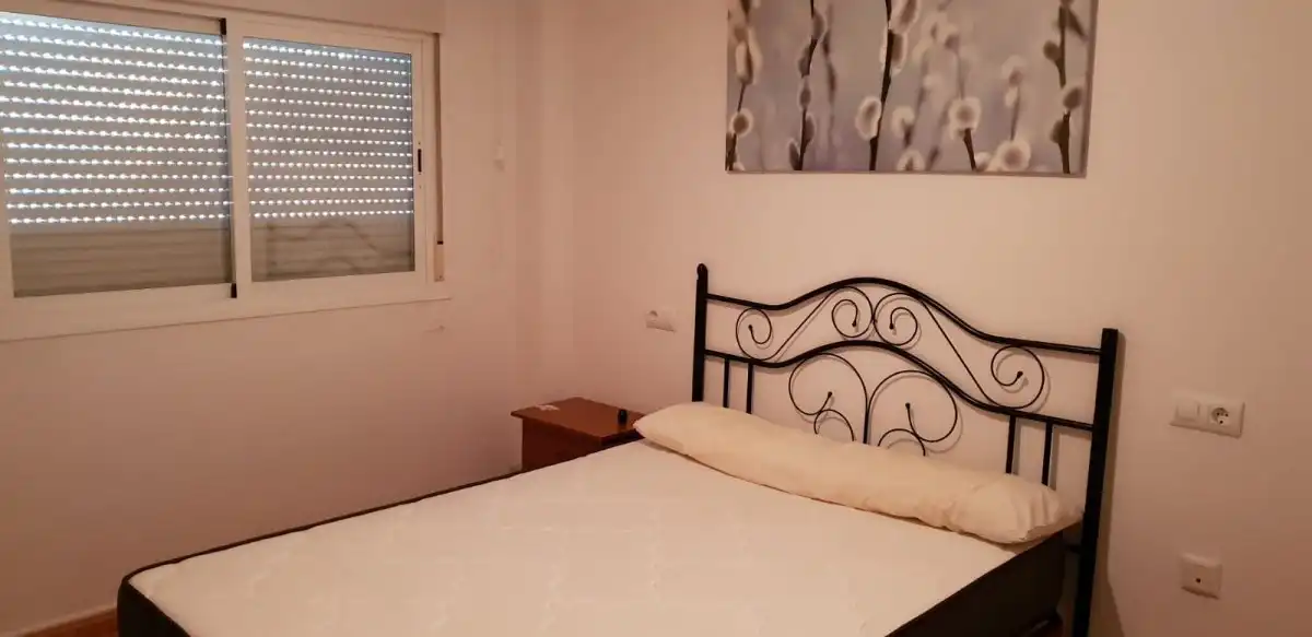 Schlafzimmer von Dachboden zur Miete in Montijo mit Terrasse