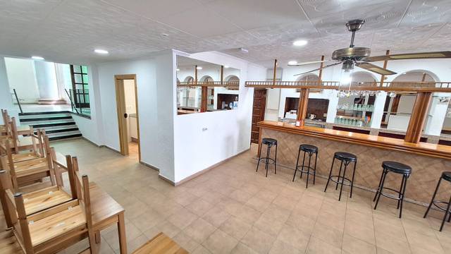 Local comercial en Alquiler en Sant Jaume dels Domenys