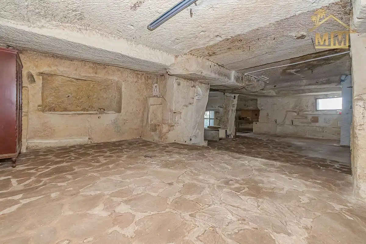 Buildings for sale in Es Castell
