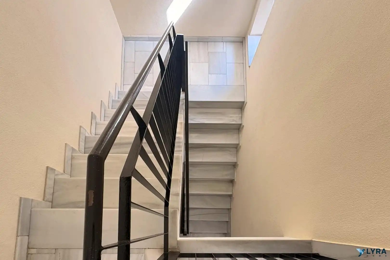 Flat for rent in Tomares  with Balcony and Community pool