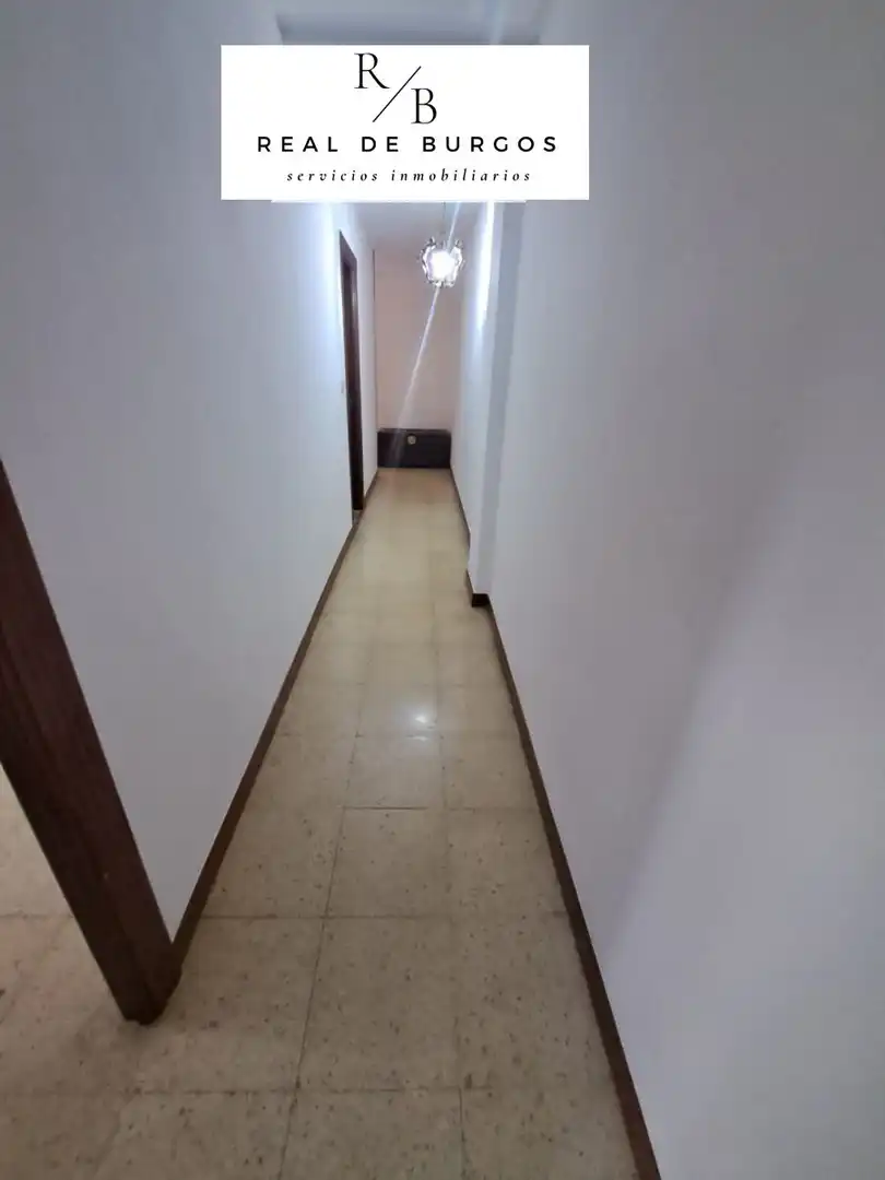 Piso de alquiler en Valladolid con Calefacción, Terraza y Amueblado