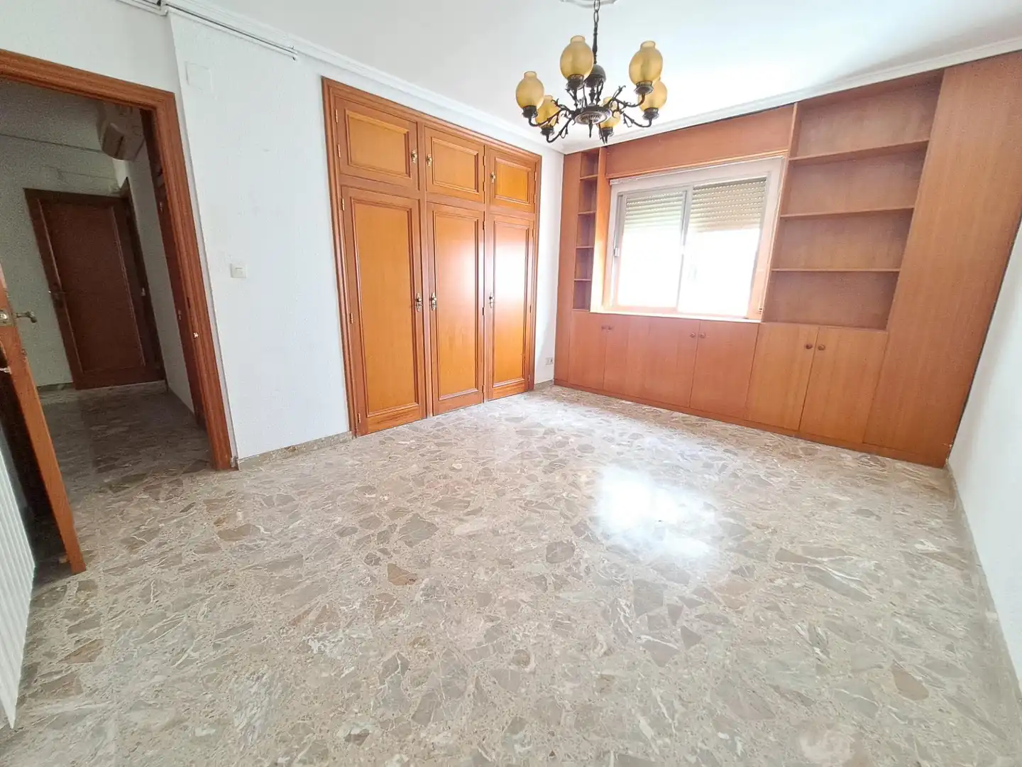 Habitación de Ático en venta en Carcaixent con Terraza, Trastero y Balcón