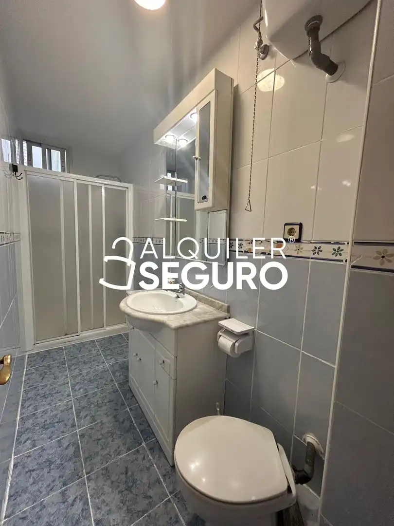 Bathroom of Flat for rent in Torrejón de Ardoz  with Heating and Terrace