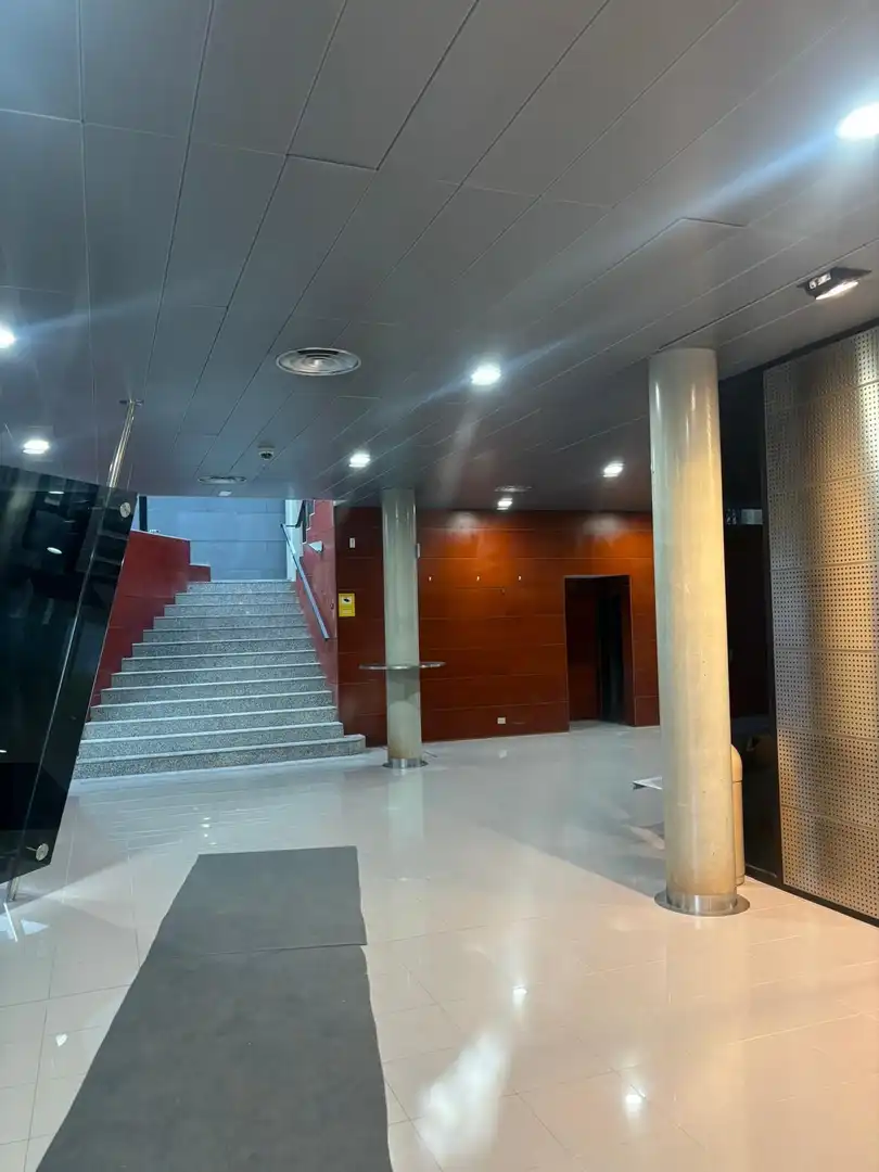 Oficina de alquiler en Vitoria - Gasteiz con Calefacción