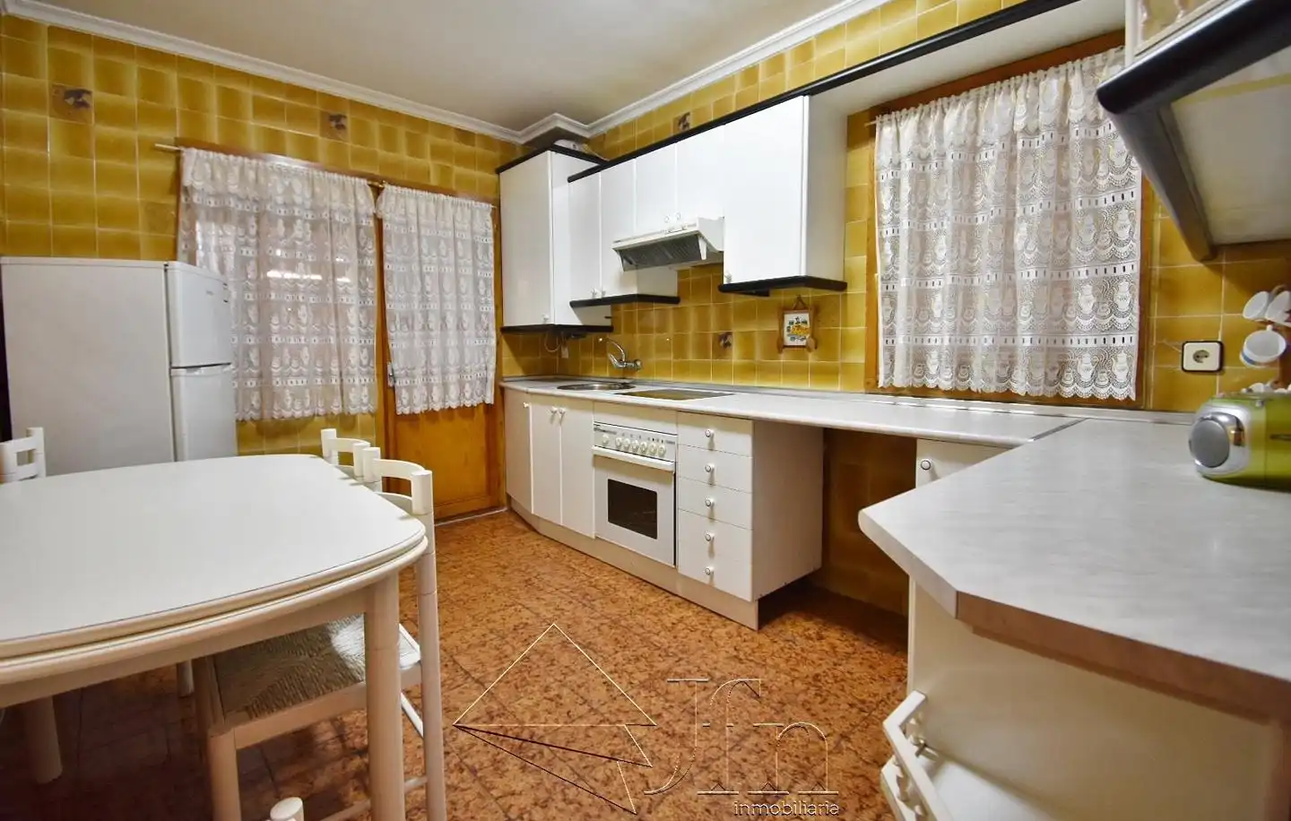 Küche von Einfamilien-Reihenhaus zum Verkauf in Íscar mit Heizung und Balkon