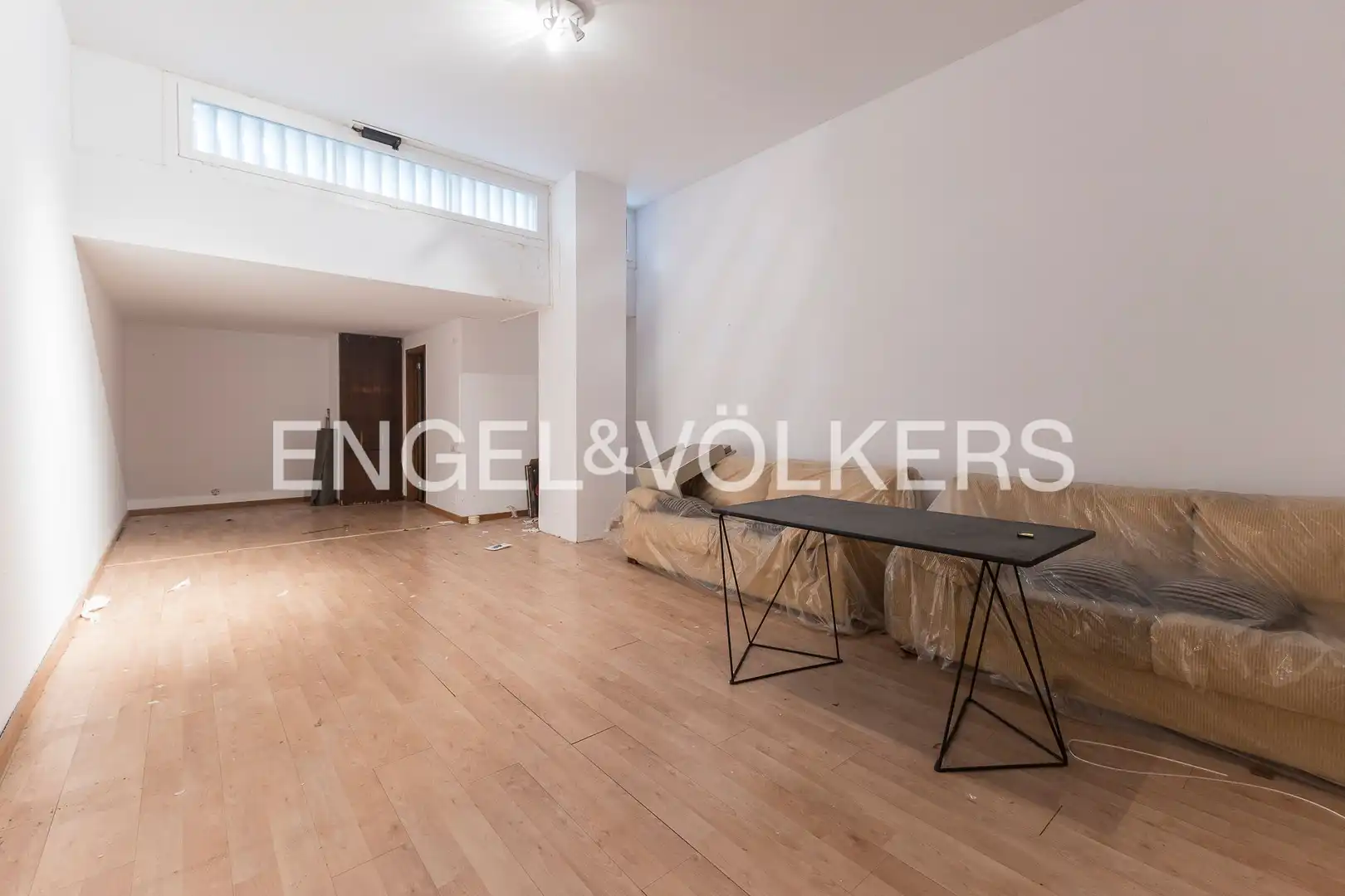 Apartamento de alquiler en Barcelona con Calefacción, Parquet y Terraza