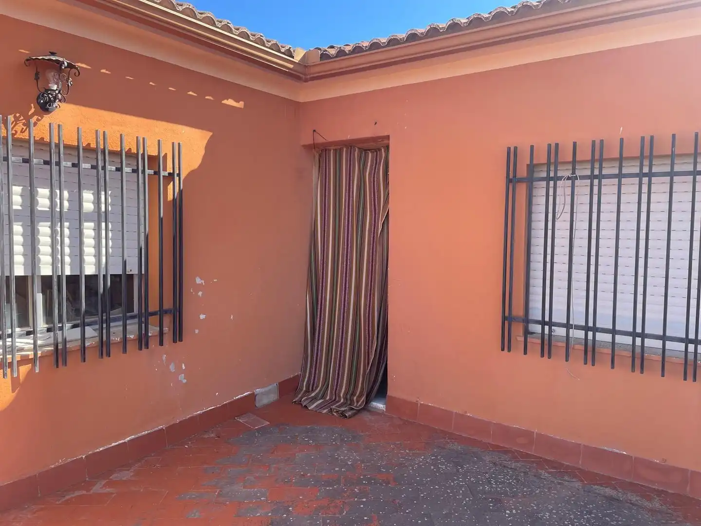 Balcony of Houses for sale in Chimeneas  with Air Conditioner, Private garden and Terrace