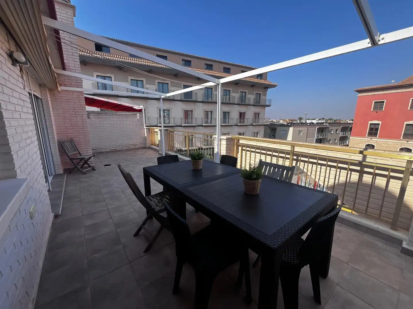 Terrasse von Dachboden zur Miete in Los Alcázares mit Klimaanlage, Heizung und Terrasse