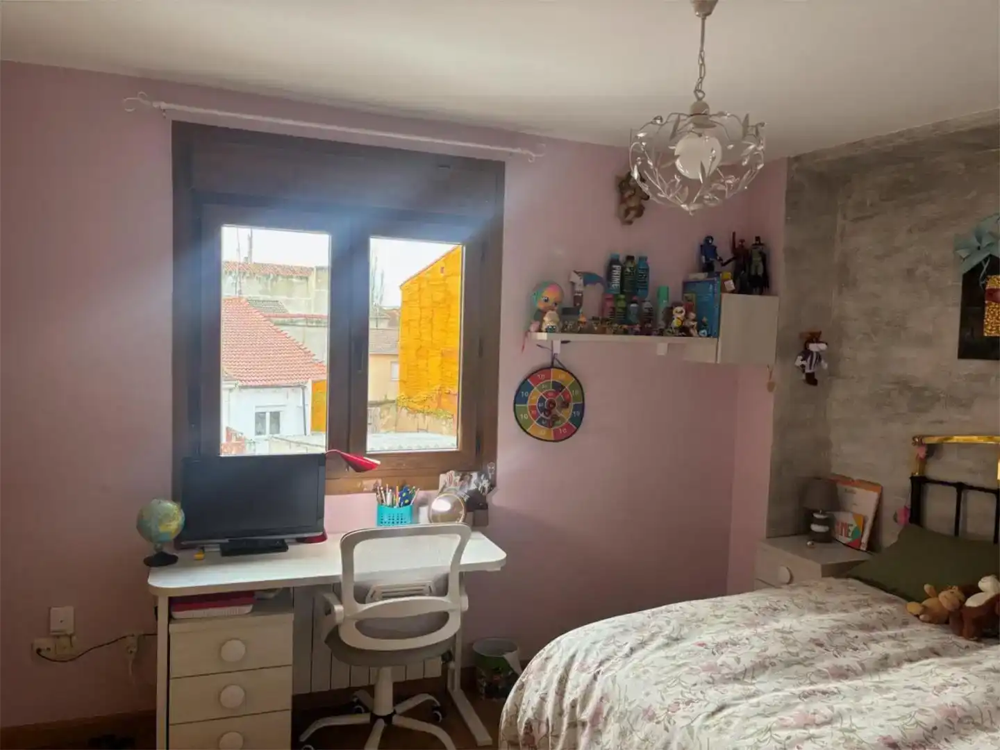 Habitación de Dúplex en venta en Peñafiel con Parquet, Trastero y Amueblado