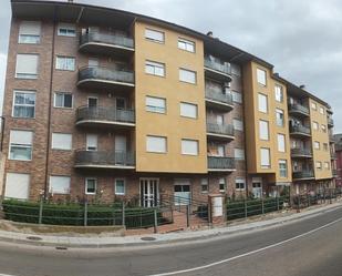 Flat to rent in Campieles, Plaza de Toros - Barón de Warsage