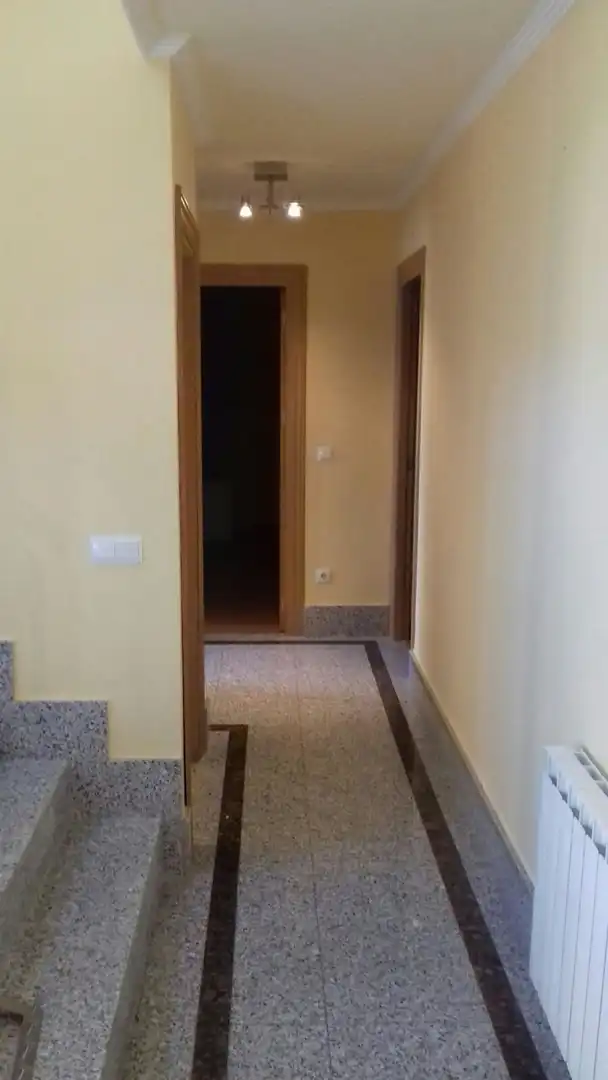 Casa o chalet en venta en La Vellés  con Calefacción, Parquet y Terraza