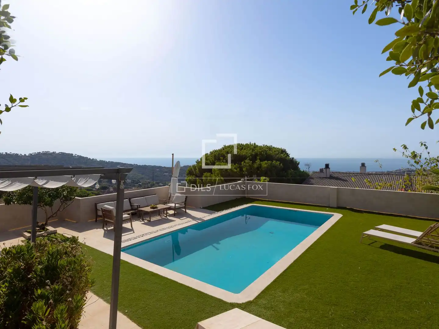 Detached house with pool for sale in Alella, imagen 4