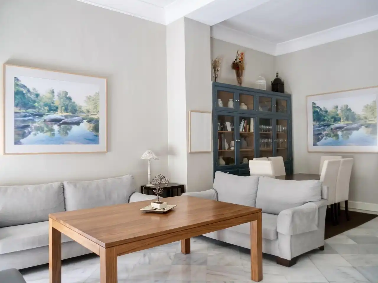 Living room of Flat for sale in Sevilla  with Air Conditioner, Terrace and Furnished